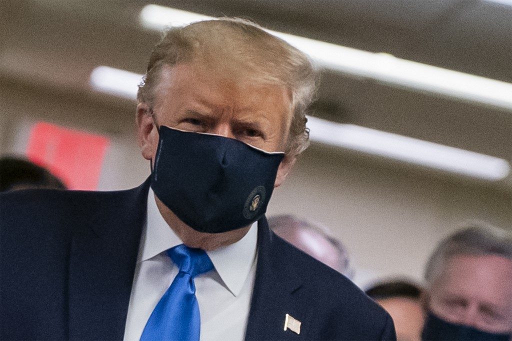 Troubled Trump to relaunch coronavirus briefings, backs mask wearing