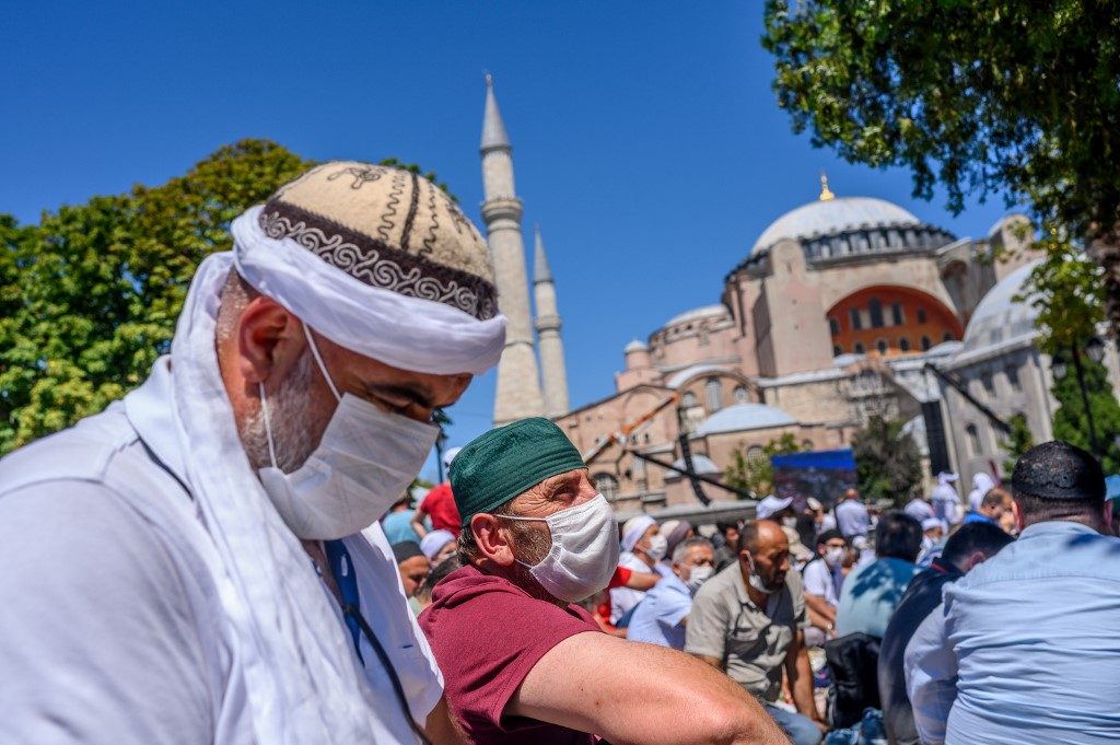 1st Islamic prayers held in Turkey’s Hagia Sophia since mosque reconversion