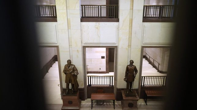 US House approves removing Confederate statues from Capitol