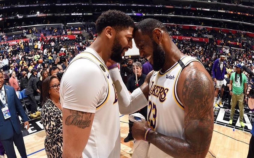 Jealousy-free Lakers thriving with LeBron-Davis double act