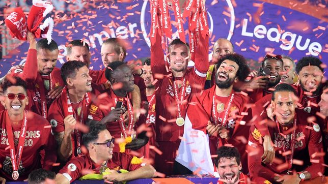 Liverpool lifts Premier League trophy after hitting Chelsea for 5