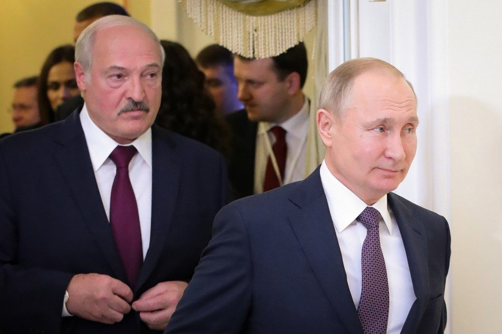 Belarus leader reaches out to Russia as pressure grows