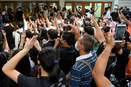 Thai PM downplays democracy movement’s spread to schools