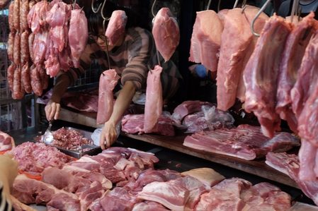 Taiwan eases US beef and pork ban, eyes trade deal