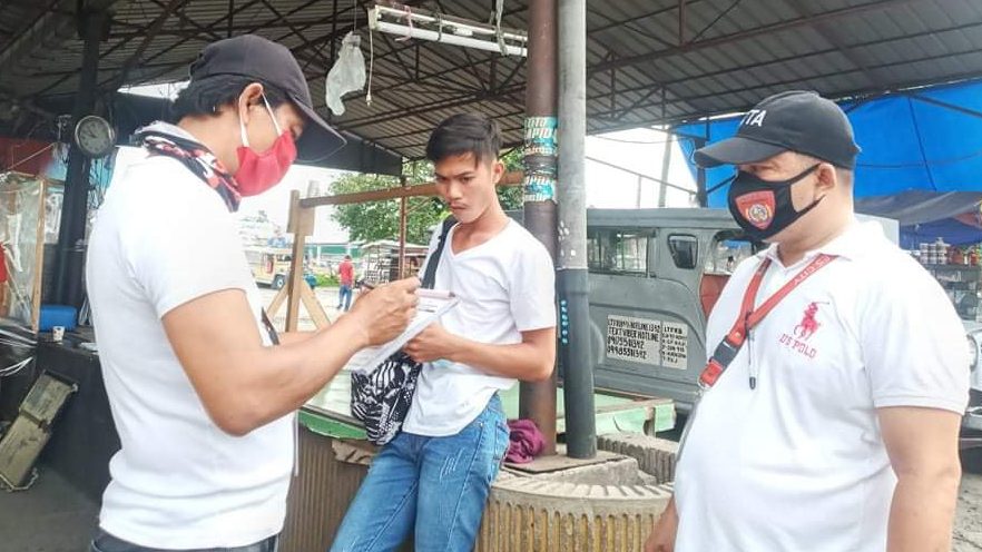 Angeles City shutters videoke stalls, fines persons not wearing face masks