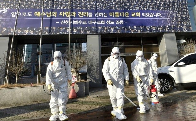South Korean sect leader arrested for hindering virus efforts