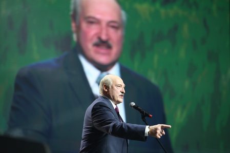 UK, Canada slap sanctions on Belarus strongman Lukashenko