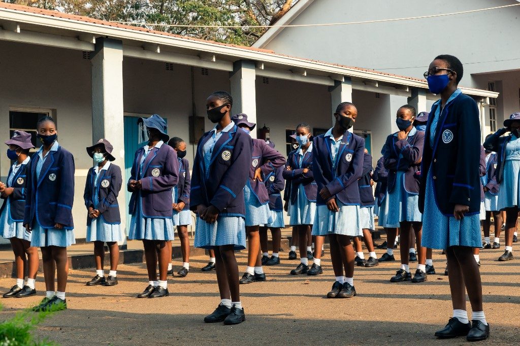 Zimbabwe teachers strike as schools reopen after virus shutdown