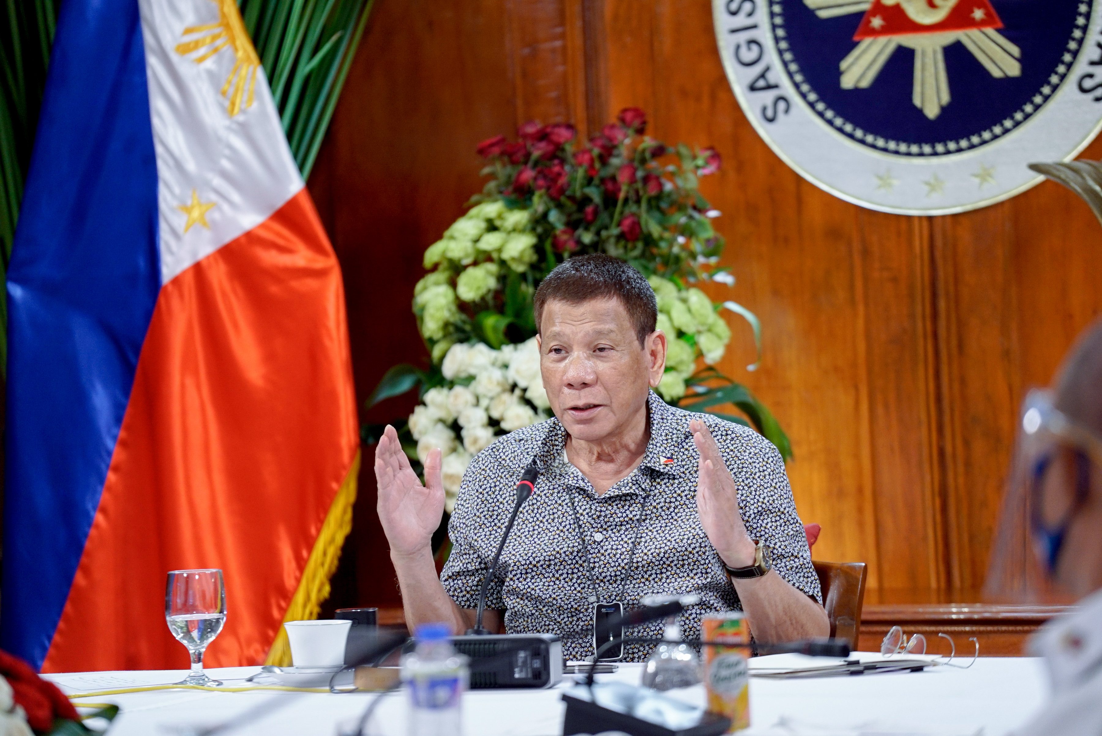 Duterte refuses to stop projects of China firms linked to island-building