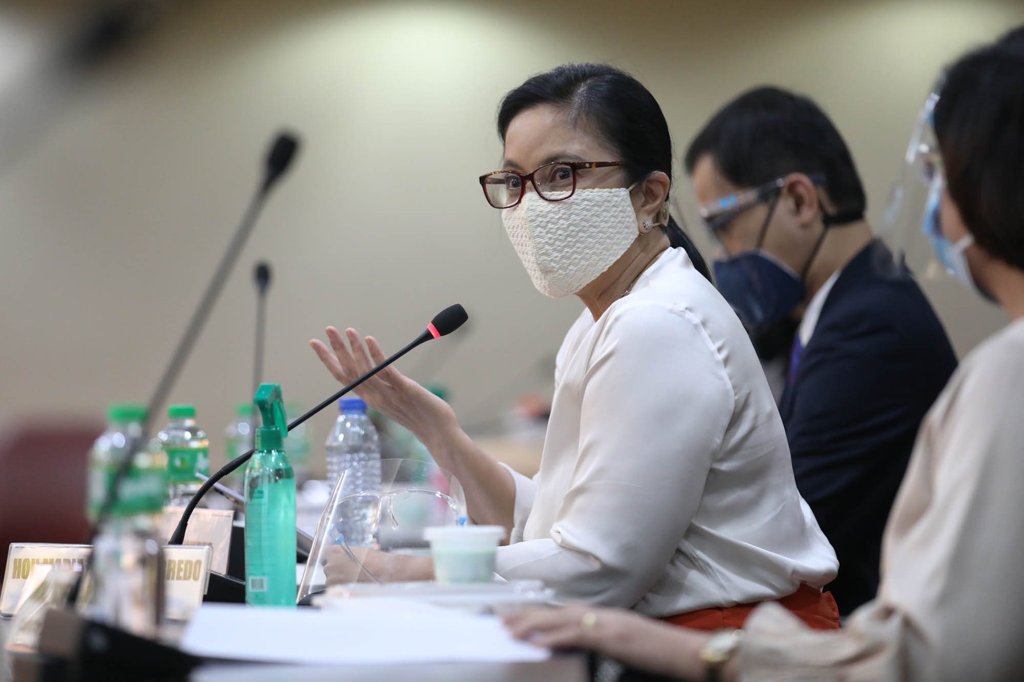 Robredo to Duterte: Wearing masks, waiting for vaccine ‘not enough’ to fight pandemic