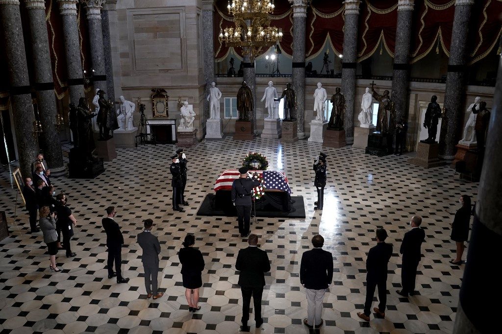 Ginsburg lies in state in US Capitol, 1st woman so honored