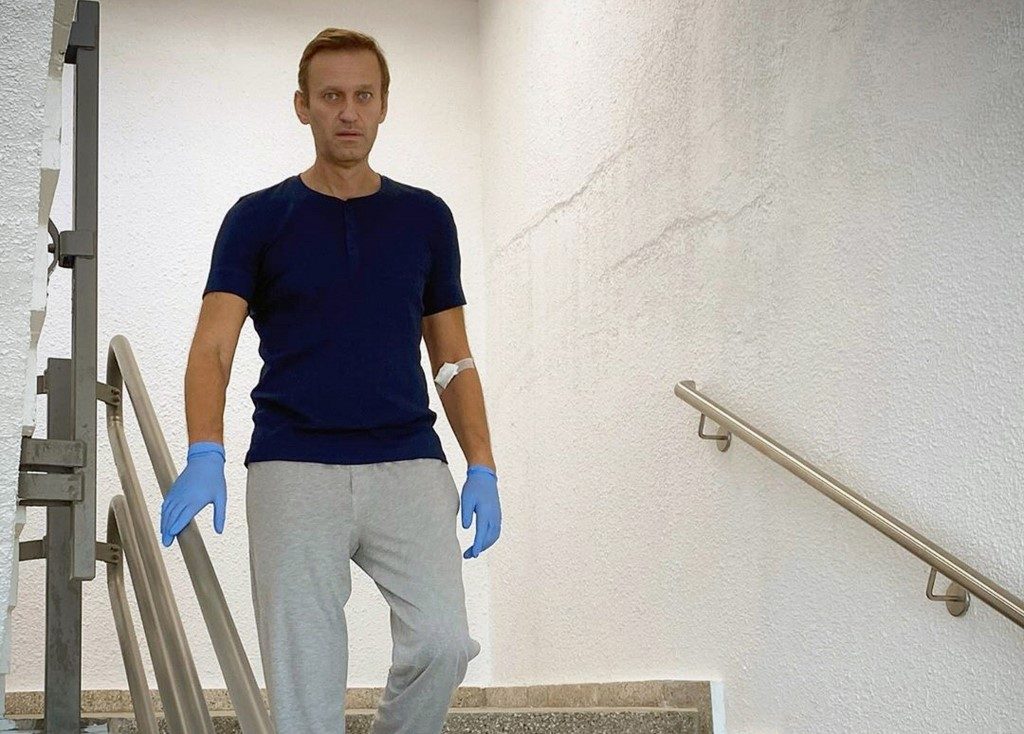 Navalny posts photo of himself walking, describes recovery