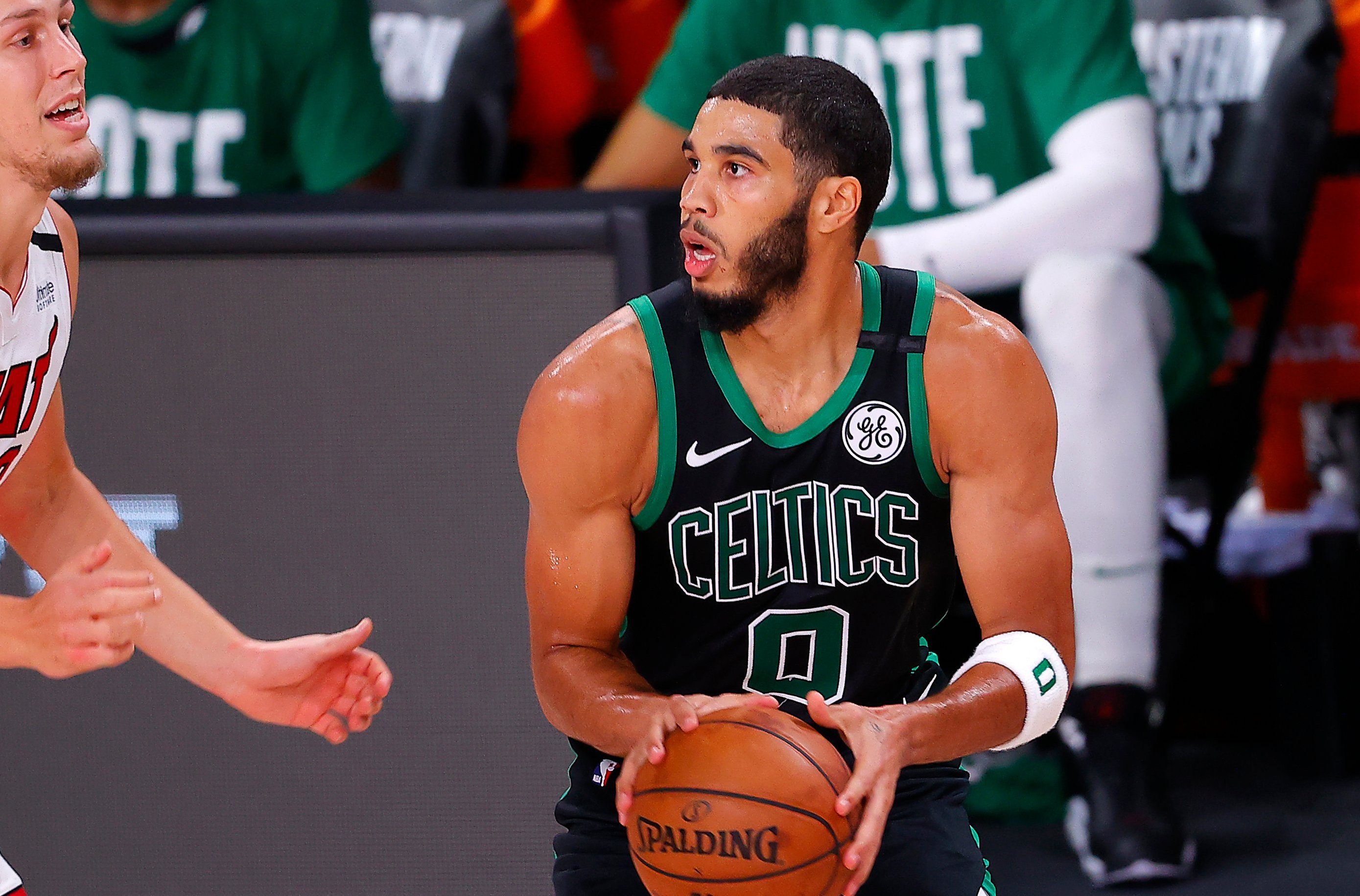 Celtics live to fight another day with Game 5 win vs Heat