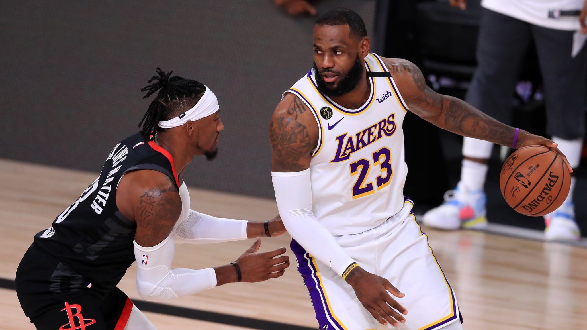 LeBron, Lakers thwart Rockets to reach conference finals