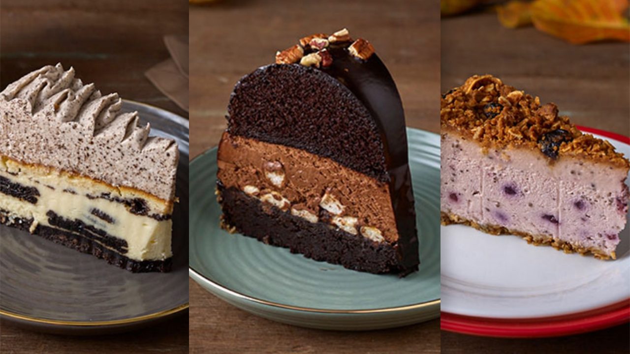 Starbucks has new cookies and cream, blueberry yogurt chia cheesecake, mud pie cake