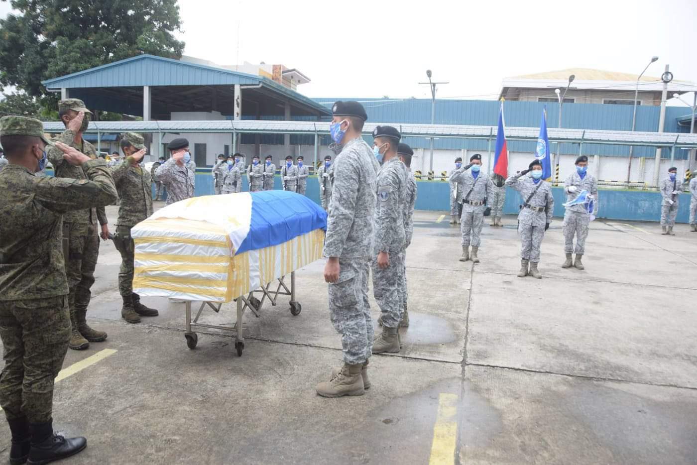 LOOK: WestMinCom honors 4 airmen who died in Basilan chopper crash