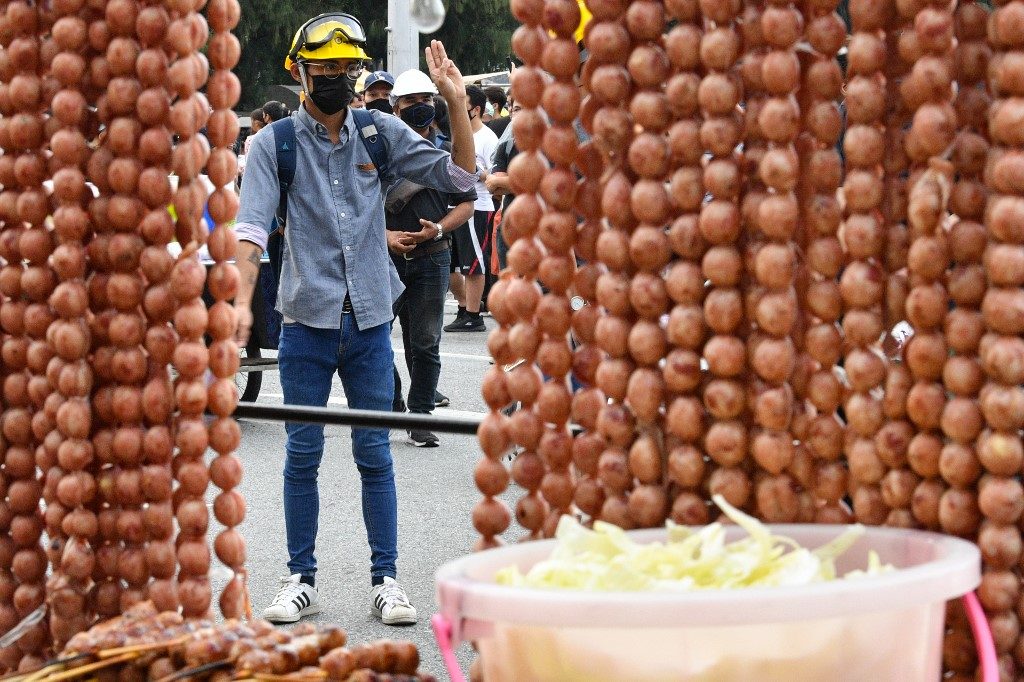 ‘CIA’-like street food vendors first on scene to feed Thai protesters