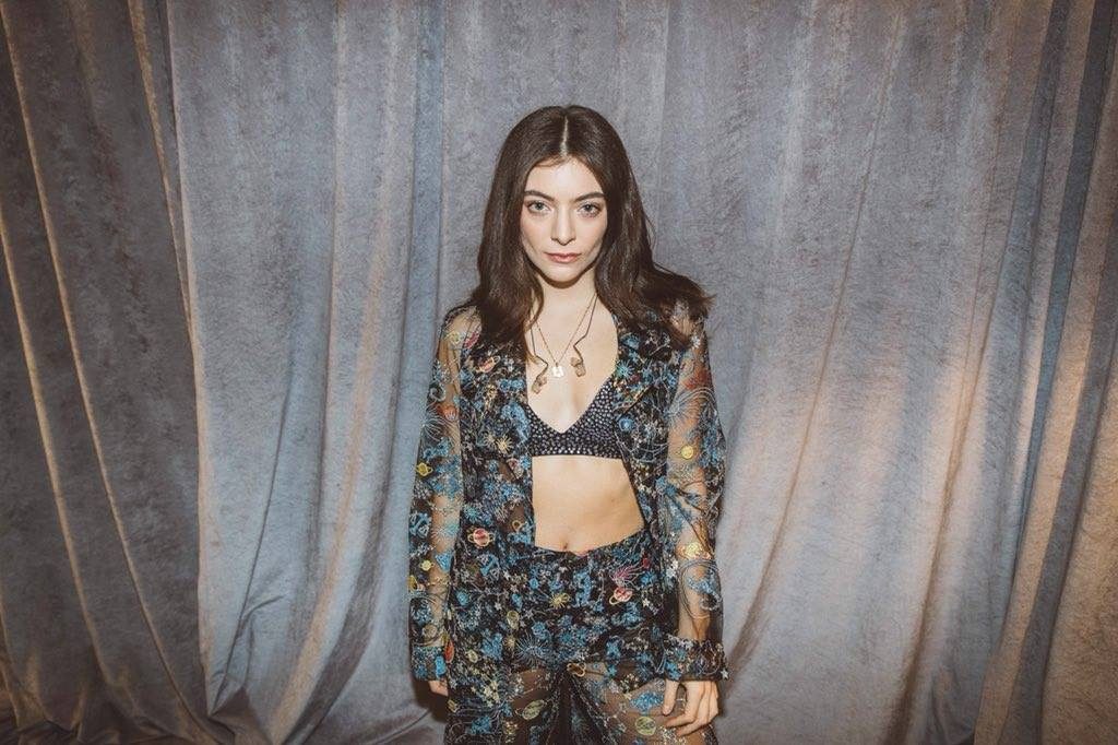 Lorde teases new music, urges Kiwi fans to vote
