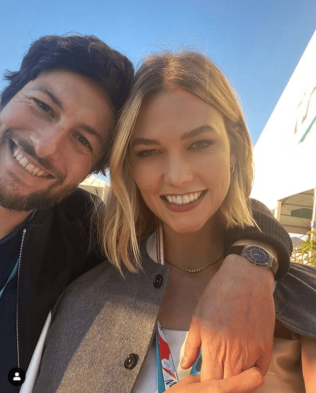 Model Karlie Kloss pregnant with first child