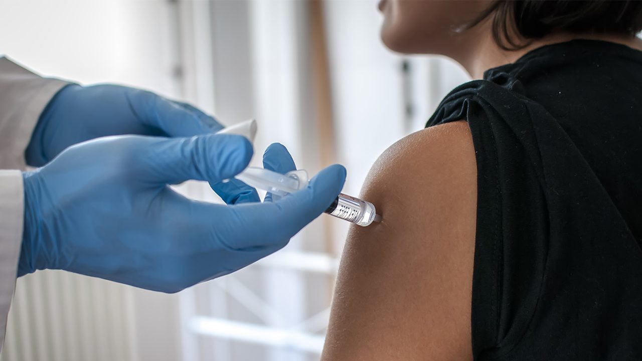 Facebook bans ads discouraging vaccines