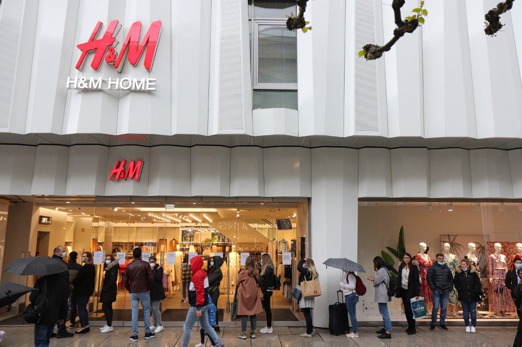 Germany fines H&M 35 million euros for worker ‘surveillance’