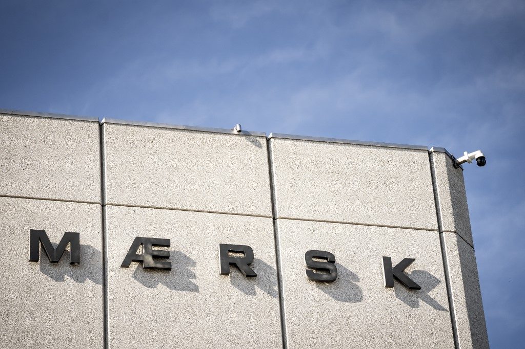 Denmark’s Maersk cuts 2,000 jobs