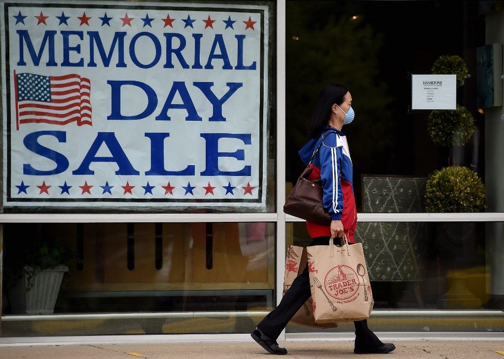 US consumers keep spending in September 2020, retail sales above consensus