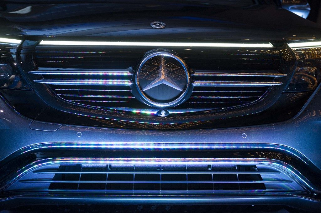 Daimler lifts outlook on higher Q3 2020 profits