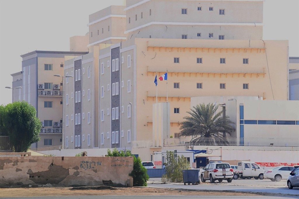 Saudi wounds French consulate guard in Jeddah knife attack