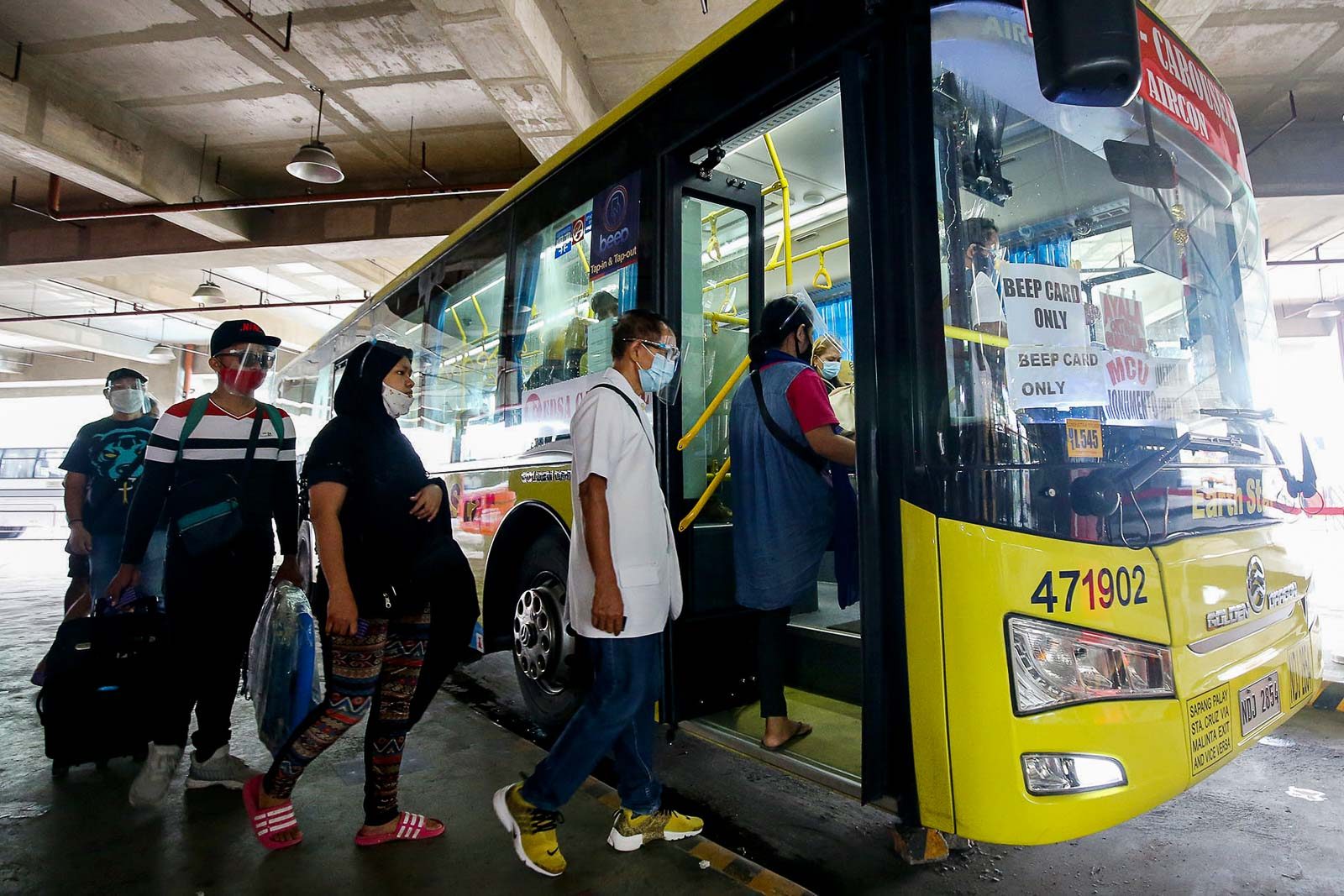 No barriers, more passengers in public transportation by November 4