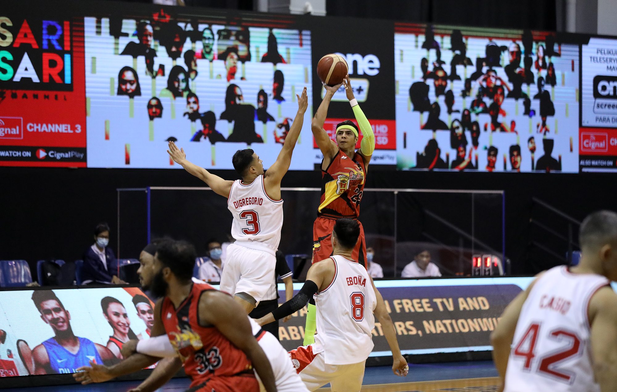 San Miguel holds off Alaska for 2nd straight win