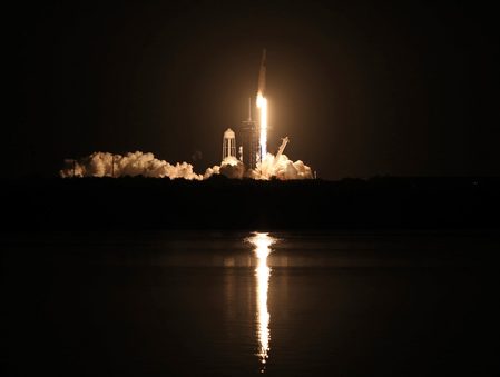 SpaceX launches 4 astronauts to ISS