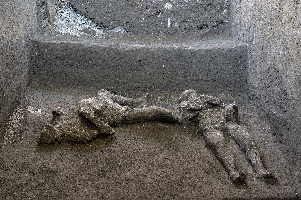 Remains of 2 victims of 79 AD volcanic eruption unearthed at Pompeii