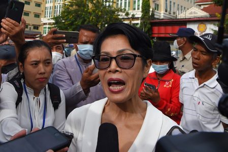 Cambodia begins mass trial of 120 opposition figures