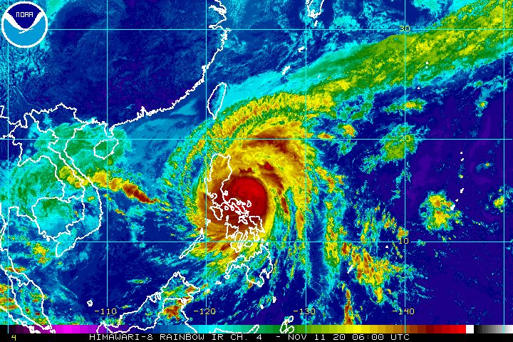 Typhoon Ulysses strengthens again as it nears Quezon, Aurora