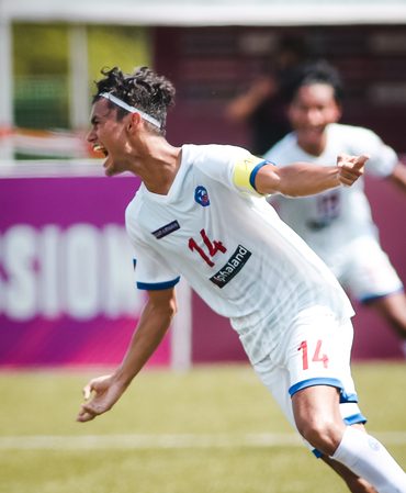 ‘I’m happy to play wherever I am,’ says Gayoso in young Azkals PFL win