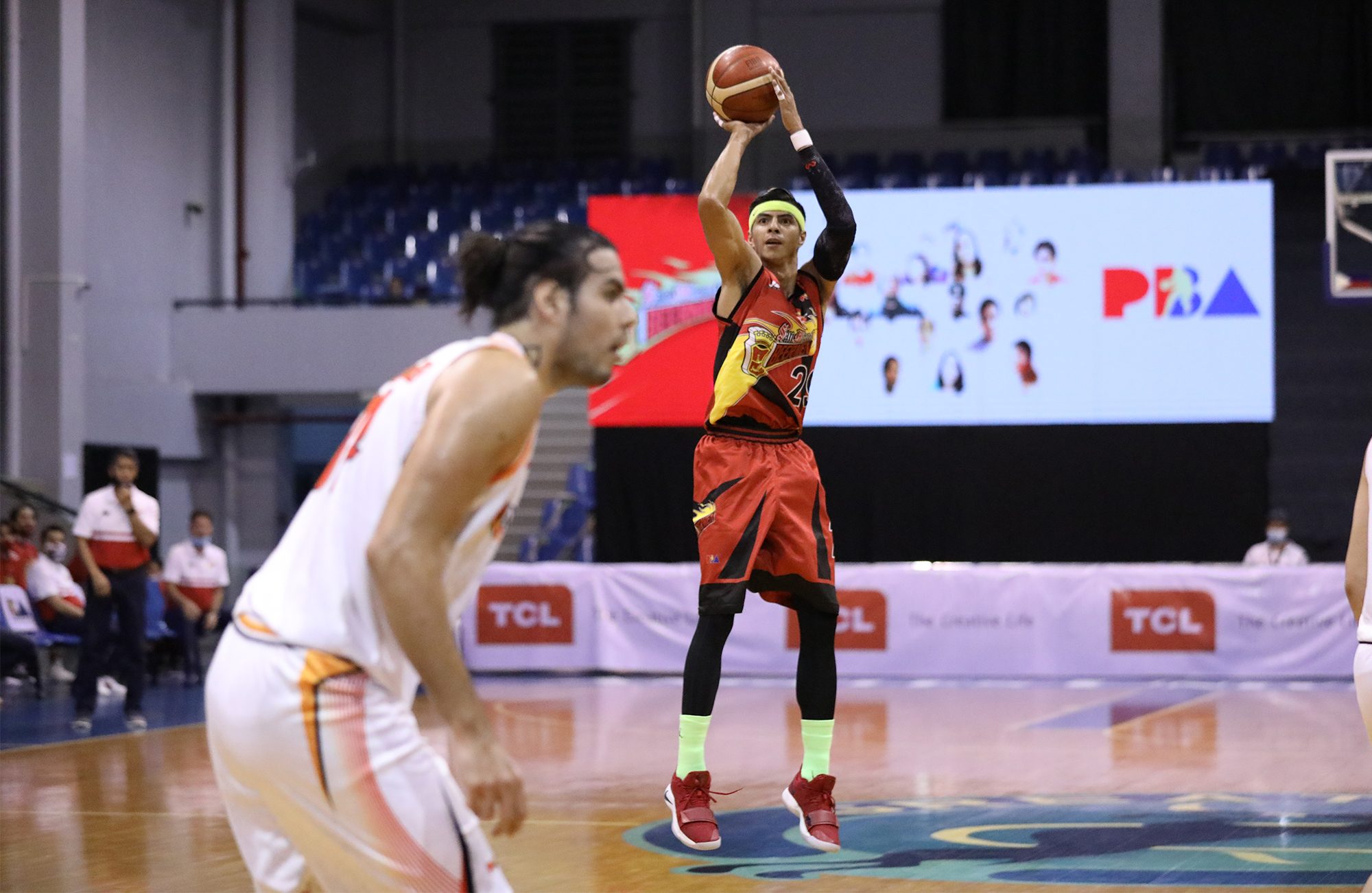 SMB finishes elims strong, blows out lackluster NorthPort