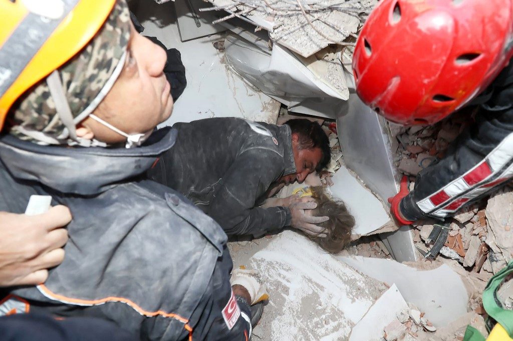 Turkey ends earthquake rescue mission