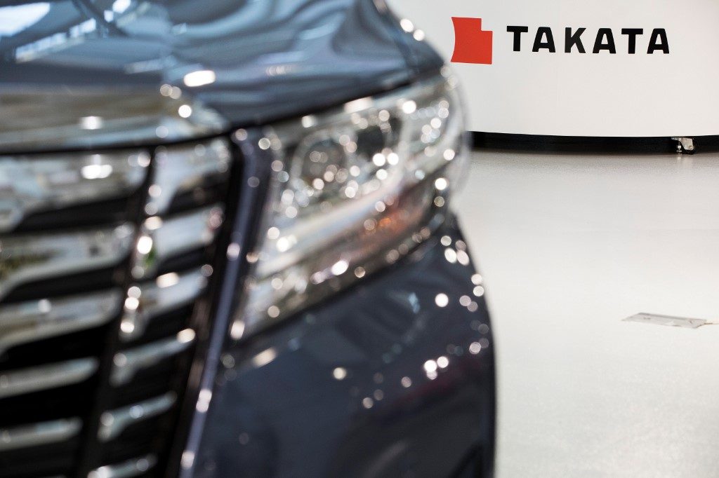 US directs GM to recall 5.9 million autos with Takata airbags