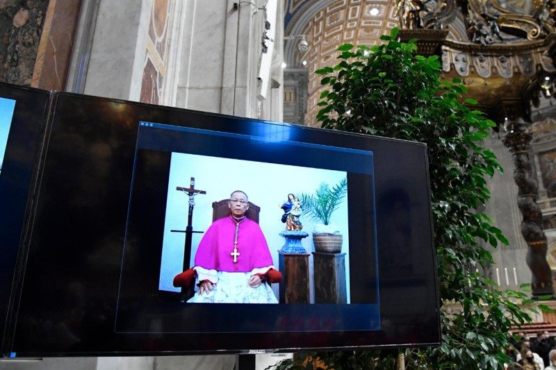 Pope warns 13 new cardinals, including Capiz archbishop, vs ’eminence’