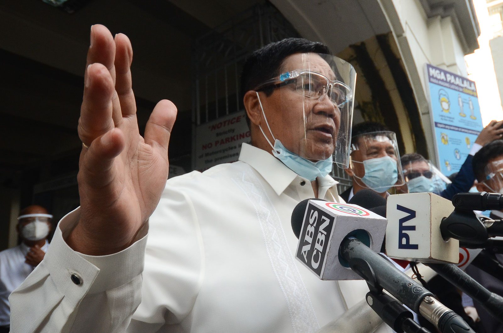 Anti-terror law petitioners want Esperon out of SC oral arguments