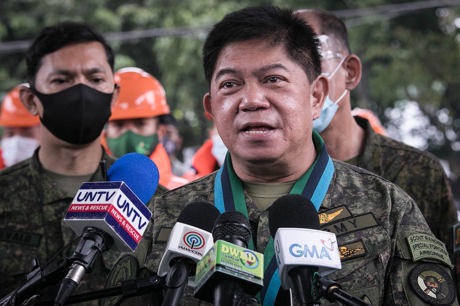 ‘It’s your choice’: Duterte offers MWSS, DND post to ex-AFP chief Gapay
