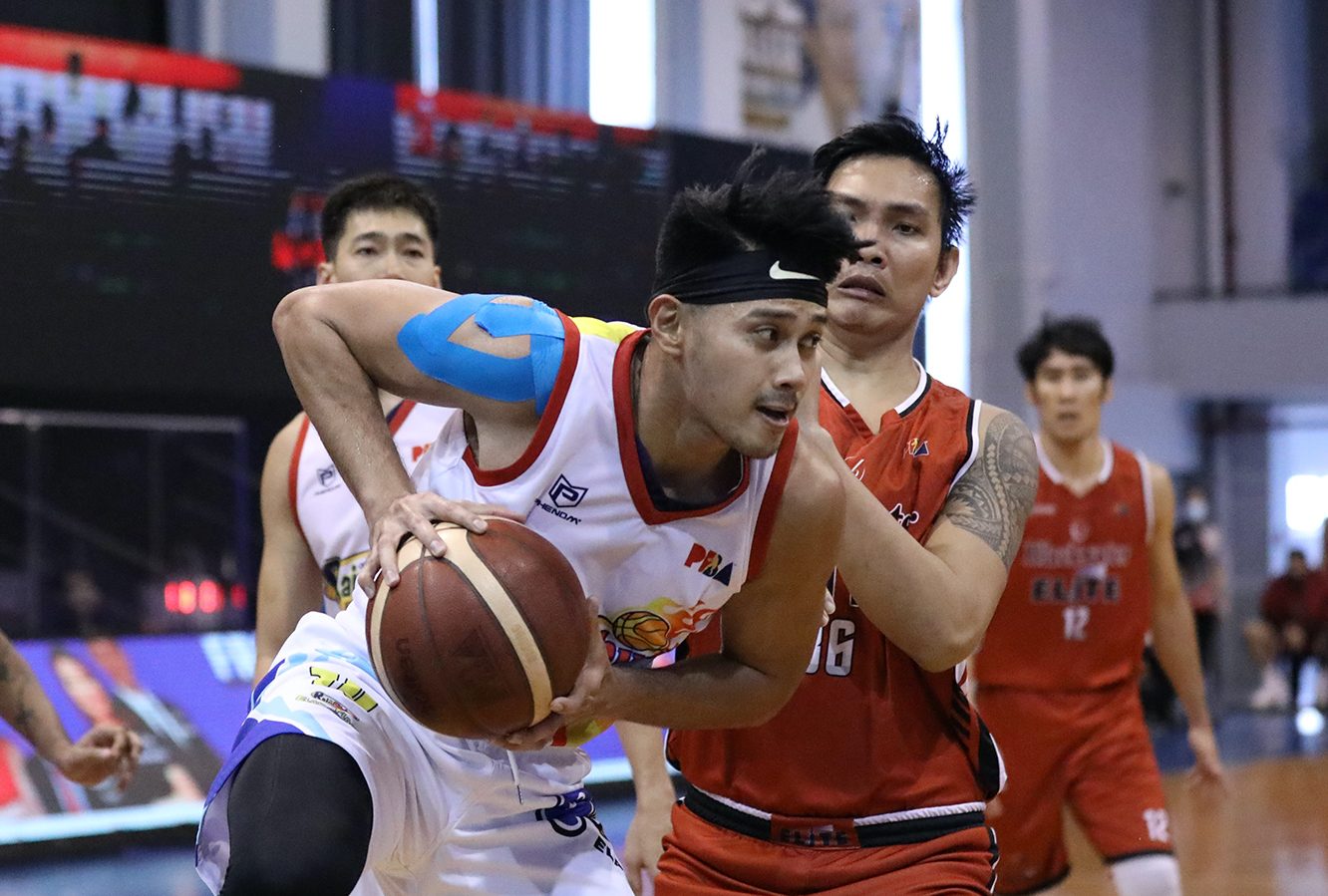 Forced to step up after Nambatac injury, Mocon rediscovers groove