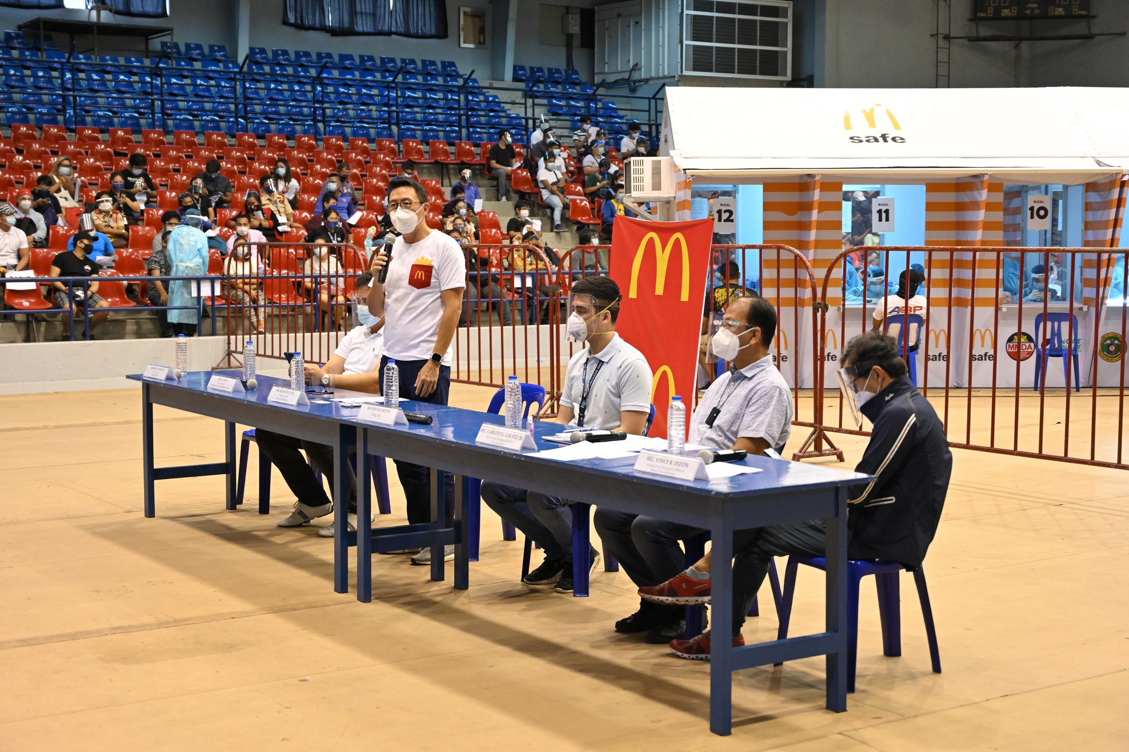 McDonald’s Philippines, in partnership with NTF, provides free COVID-19 testing for NCR restaurant employees