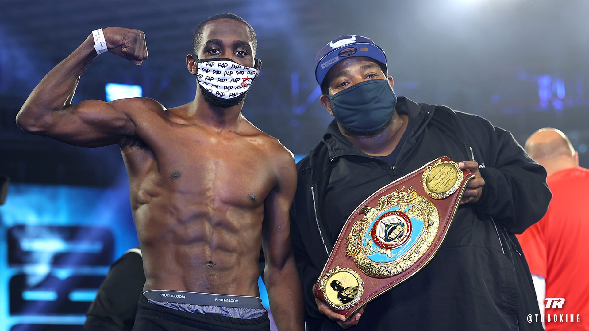 Crawford crushes Brook with 4th-round TKO, eyes Pacquiao next