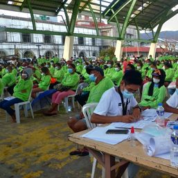 DOLE advances cash salary of Bicol workers in informal sector
