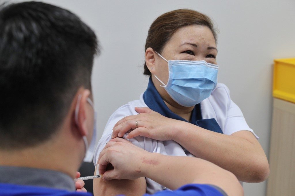 Singapore begins coronavirus vaccination campaign