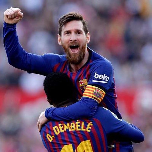 Messi passes Pele as top scorer at a single club