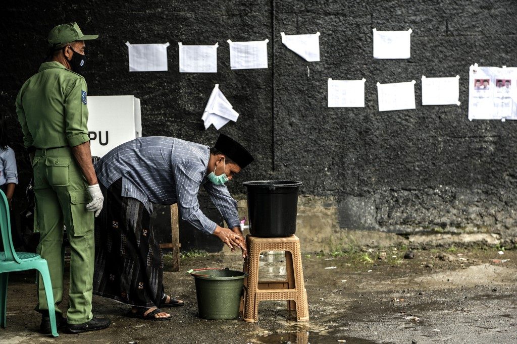 Indonesia polls go smoothly despite virus warnings