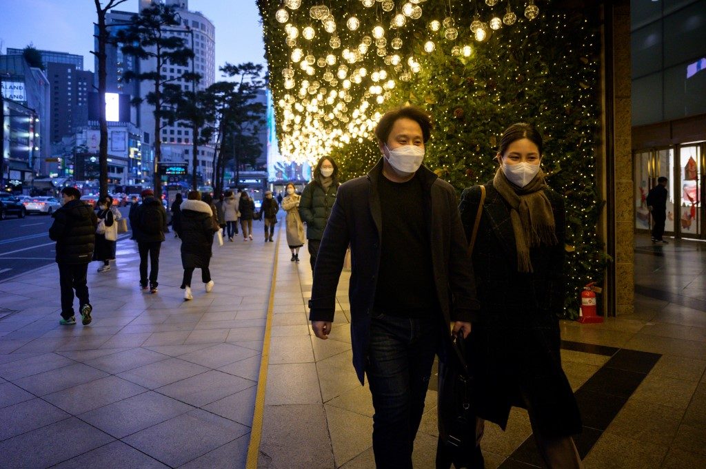 South Korea tightens virus curbs in Seoul region